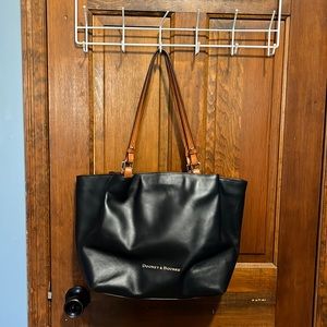 dooney and bourke leather purse